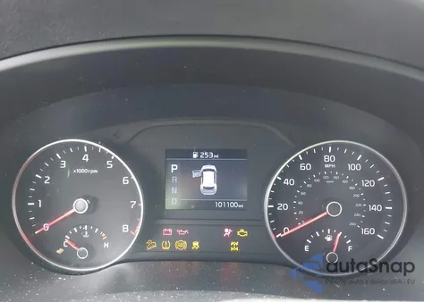 2021 Kia Sportage Lx z USA, uszkodzony, nr VIN KNDPMCAC9M7844869